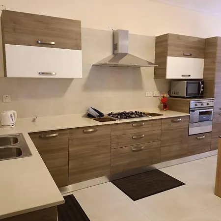 Cara Flats 2bed In Fl5 By Homely! * Mellieħa
