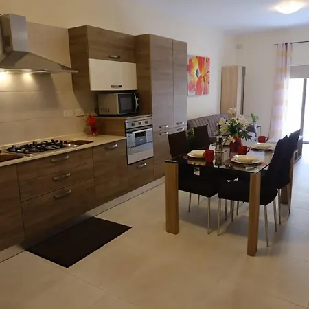 Cara Flats 2bed In Fl5 By Homely! Apartment