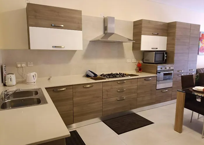 Cara Flats 2bed In Fl5 By Homely! * Mellieha