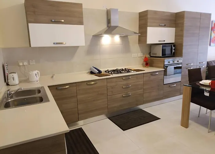 Cara Flats 2bed In Fl5 By Homely! Apartment *